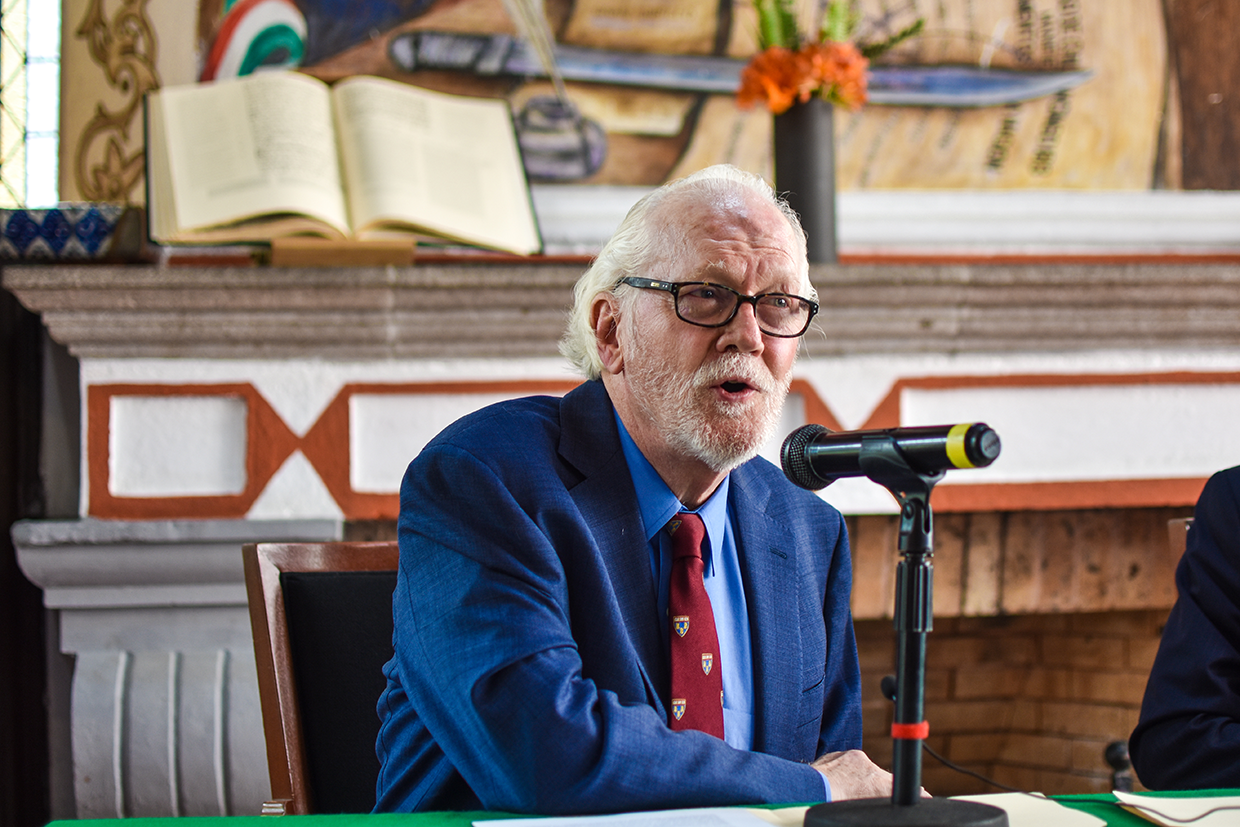 Conferencia Ricardo Pascoe.