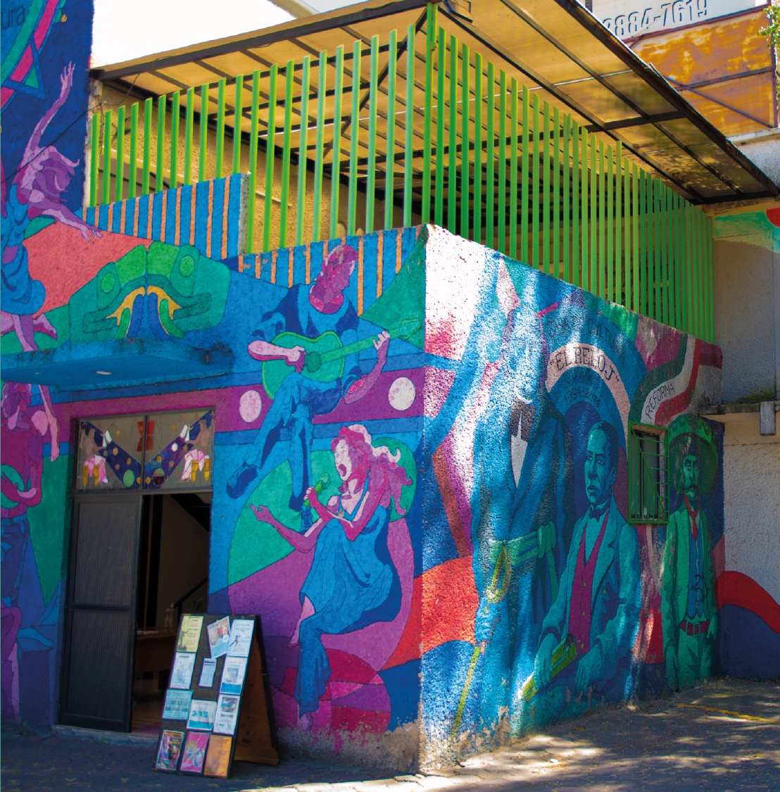 Salón de usos multiples El Reloj