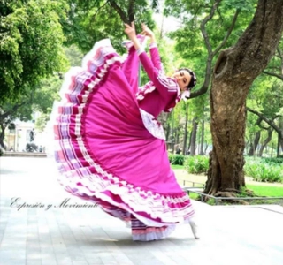 danza-elizabeth aguilar